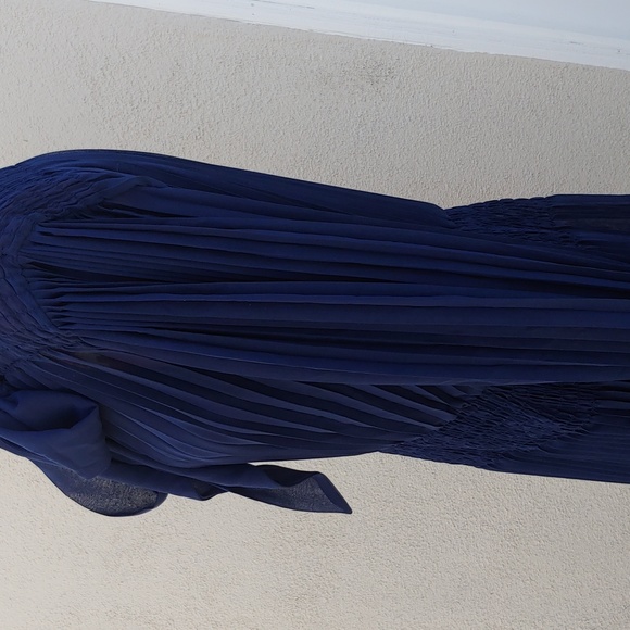 Banana Republic Women's Navy Pleaded Dress -Medium - Picture 2 of 13